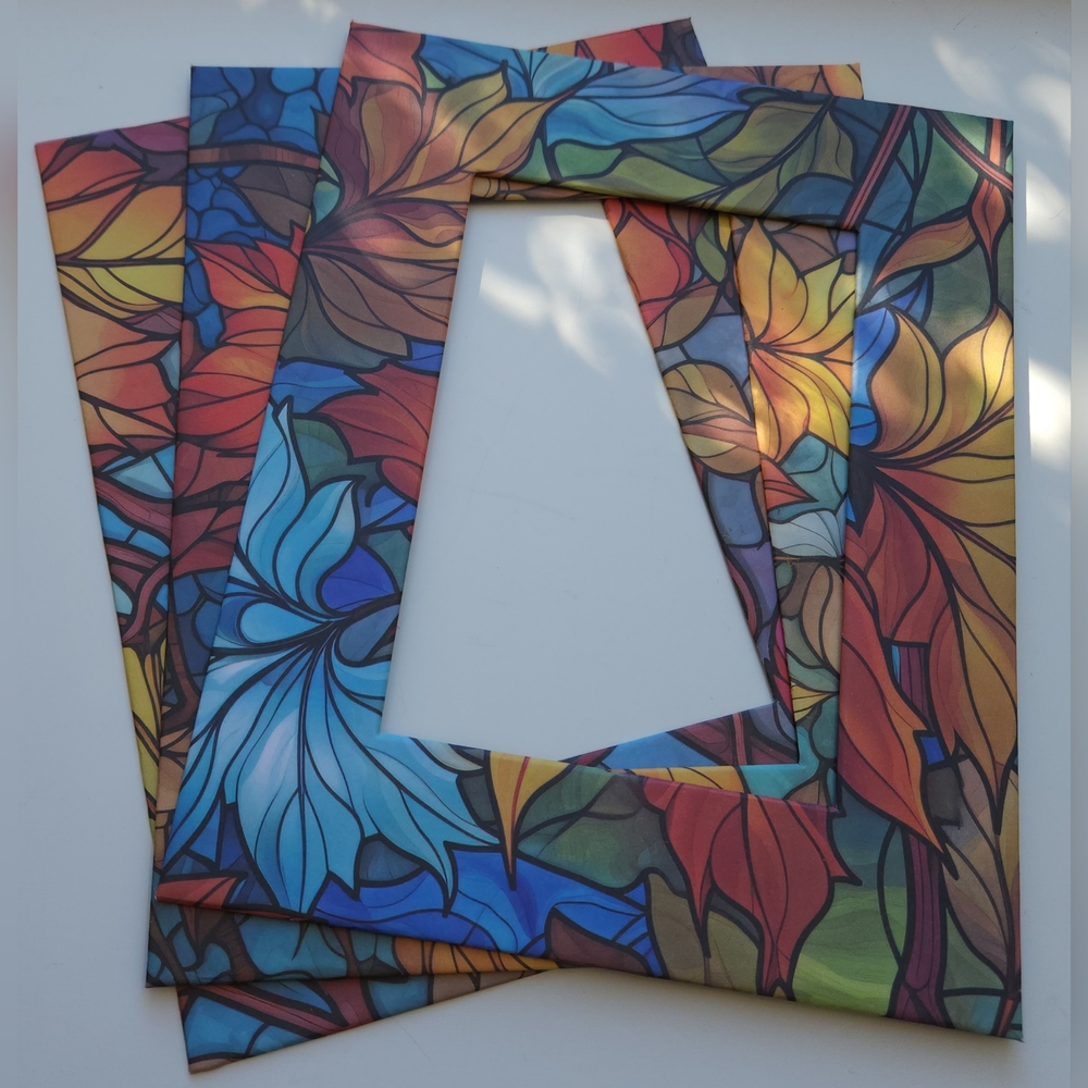 Set of 3 Vibrant Stained Glass Leaf Design Paper-Wrapped Mats
